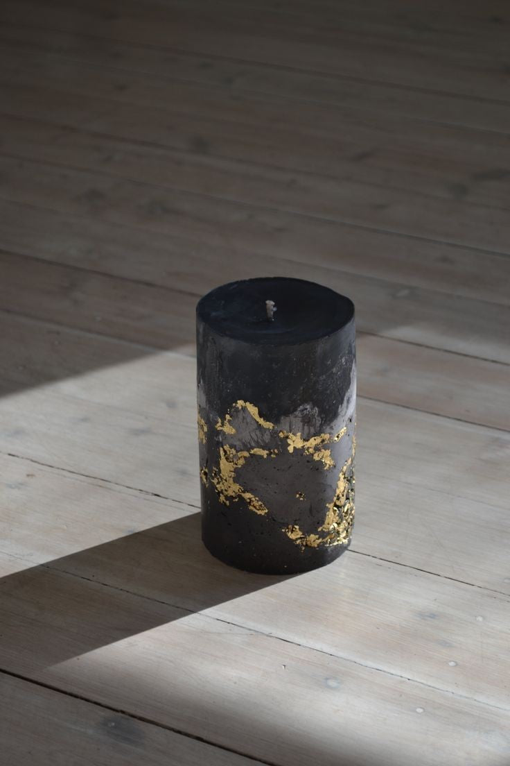 1pc Concrete Base Stylish Scented Candle size 10cm by 5cm,For Home Decor with Gold Foil Effect looking Elegant
