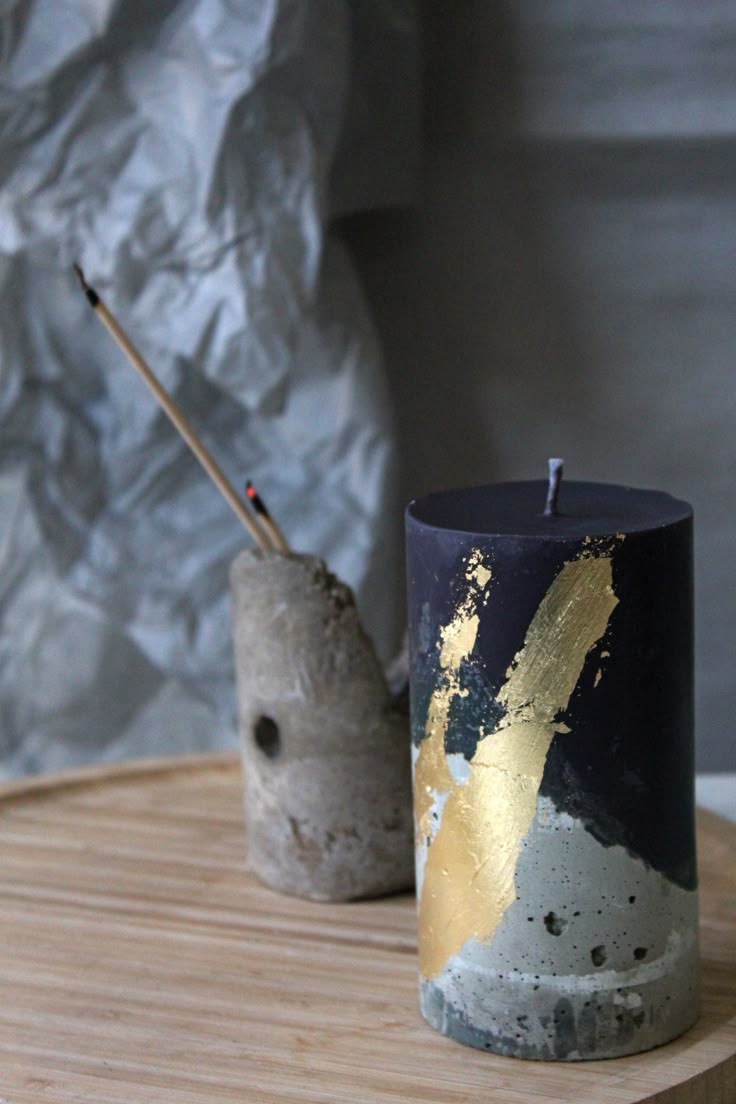 1pc Concrete Base Stylish Scented Candle size 10cm by 5cm,For Home Decor with Gold Foil Effect looking Elegant