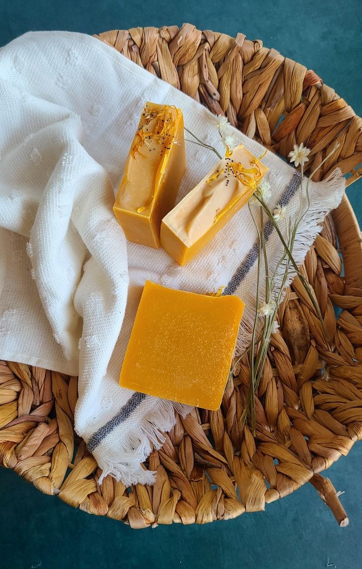 1Pc Turmeric Soap Bar Made with Natural Turmeric And Pear Soap Base .. Best For All Skin specially Dark Spots, Acne & Blemishes.. Ideal for Brightness