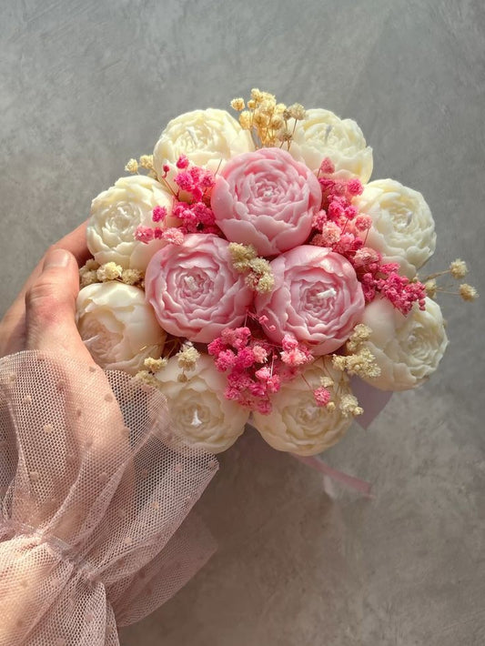 Scented Candle Flower Bouquet Looking Marvelous for Home Decor,Gifts, Wedding events,Room Decor, Birthday Parties